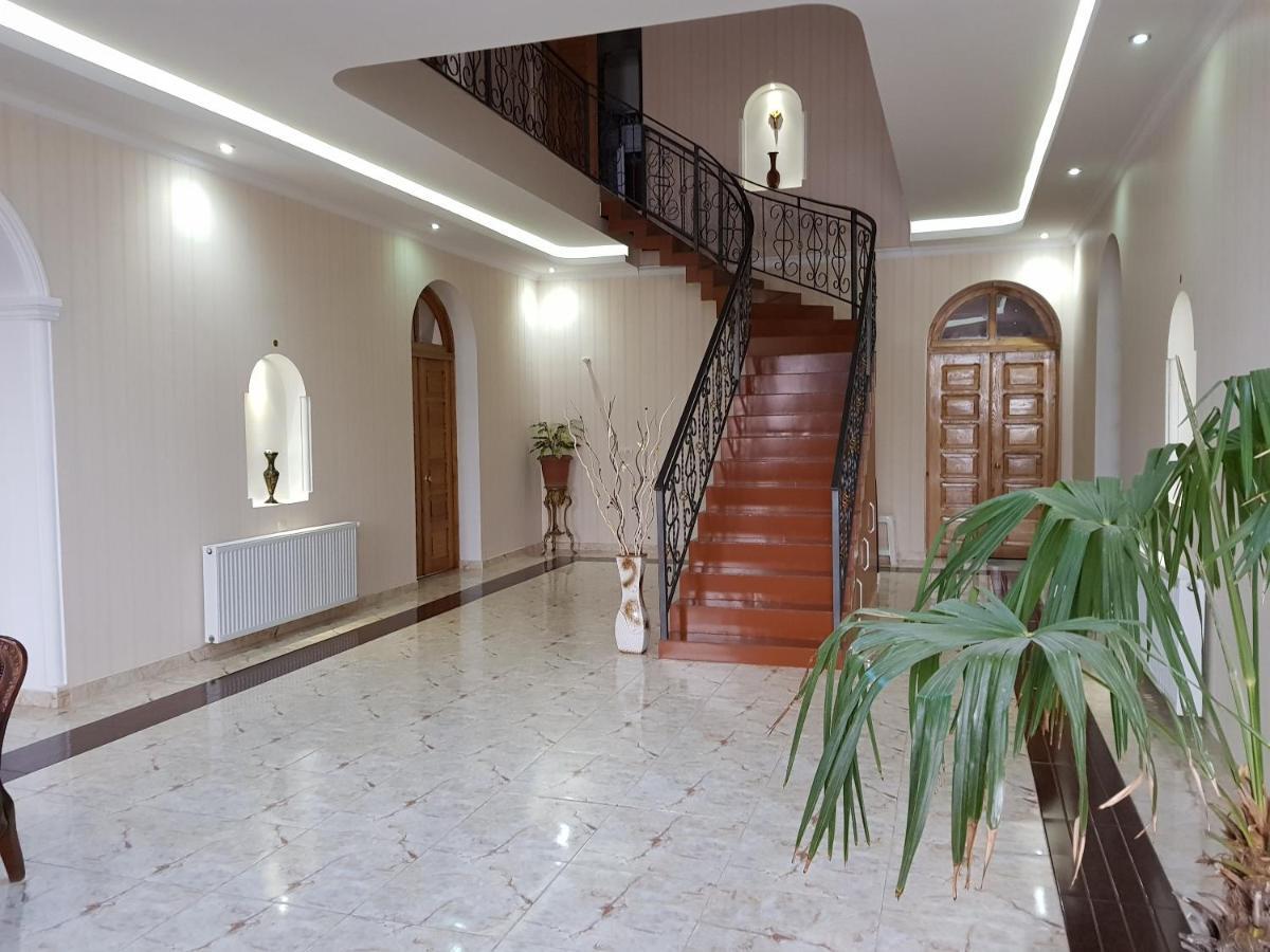 Max Hotel Gogi Alibegashvili Stepantsminda Exterior photo
